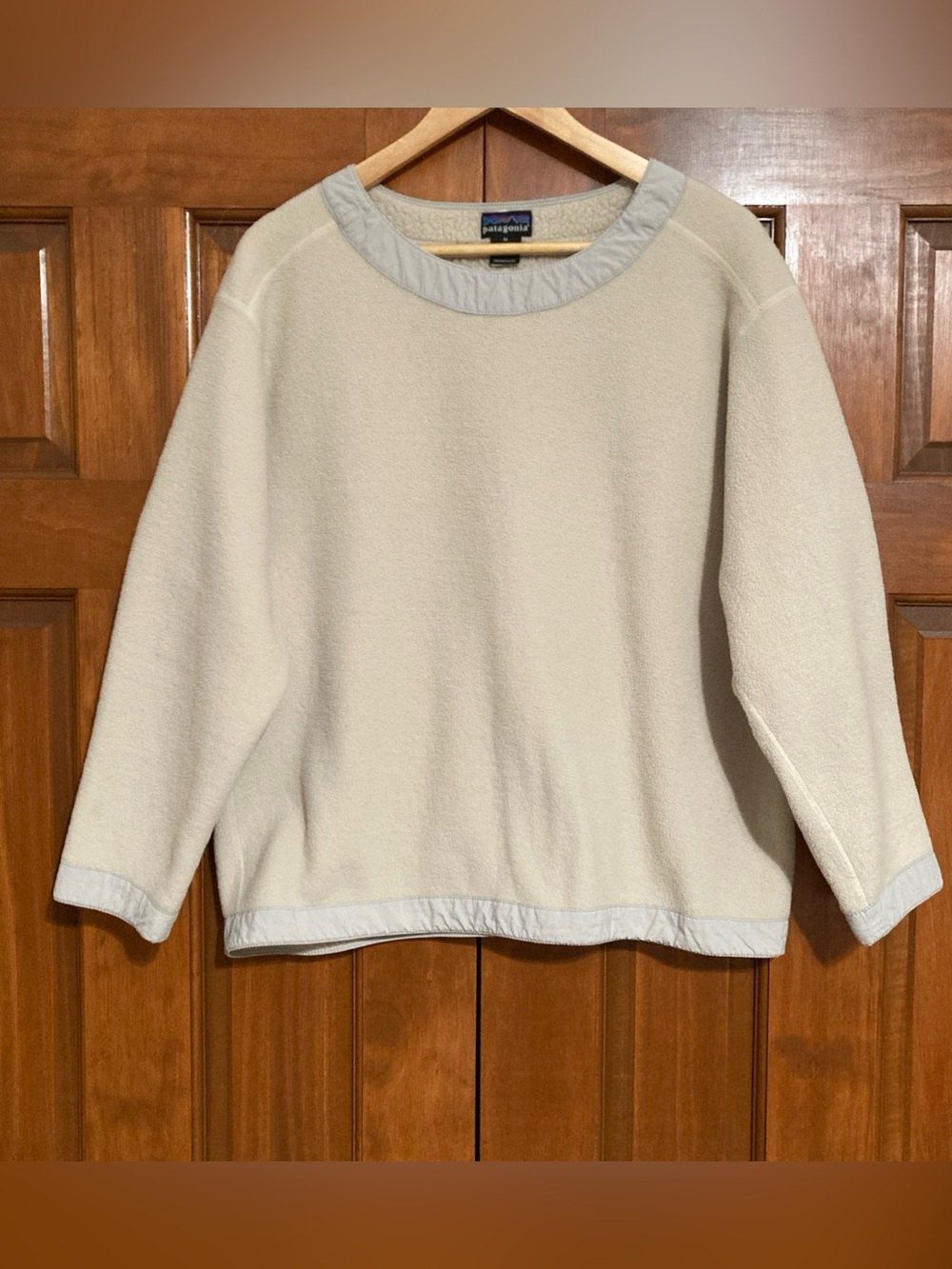 VTG Patagonia Women's Cream Crewneck Fleece Pullover sweatshirt women’s medium